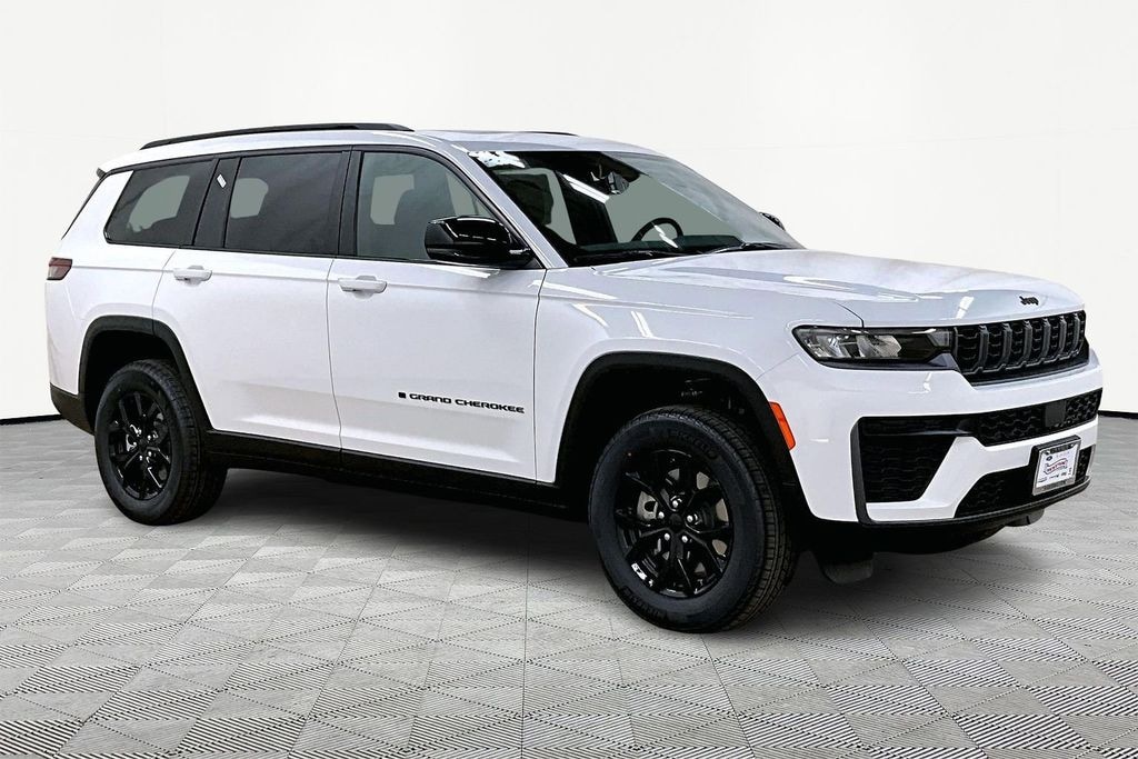 New 2026 Jeep Grand Cherokee L Altitude Sport Utility