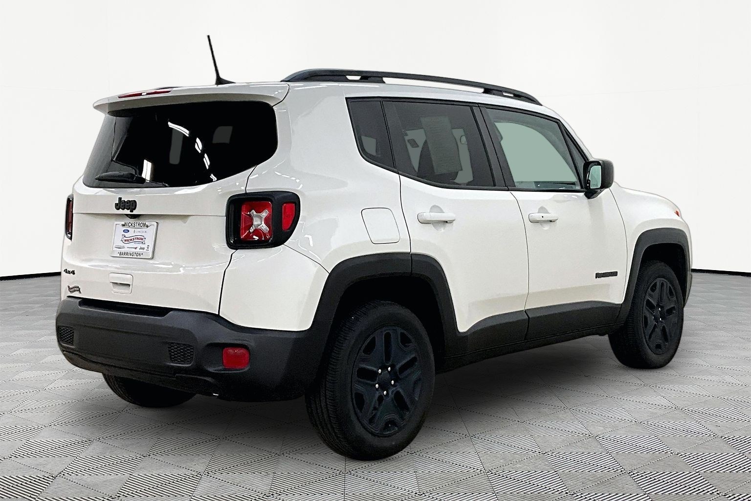 Used 2019 Jeep Renegade Upland with VIN ZACNJBAB4KPK40239 for sale in Barrington, IL