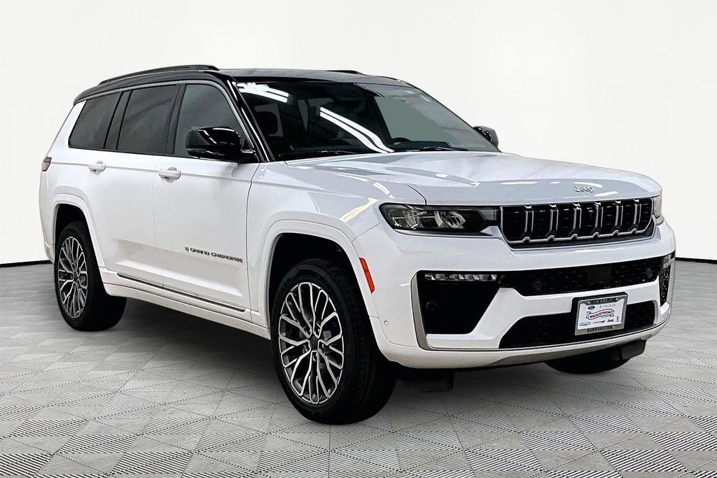 New 2026 Jeep Grand Cherokee L Summit Sport Utility