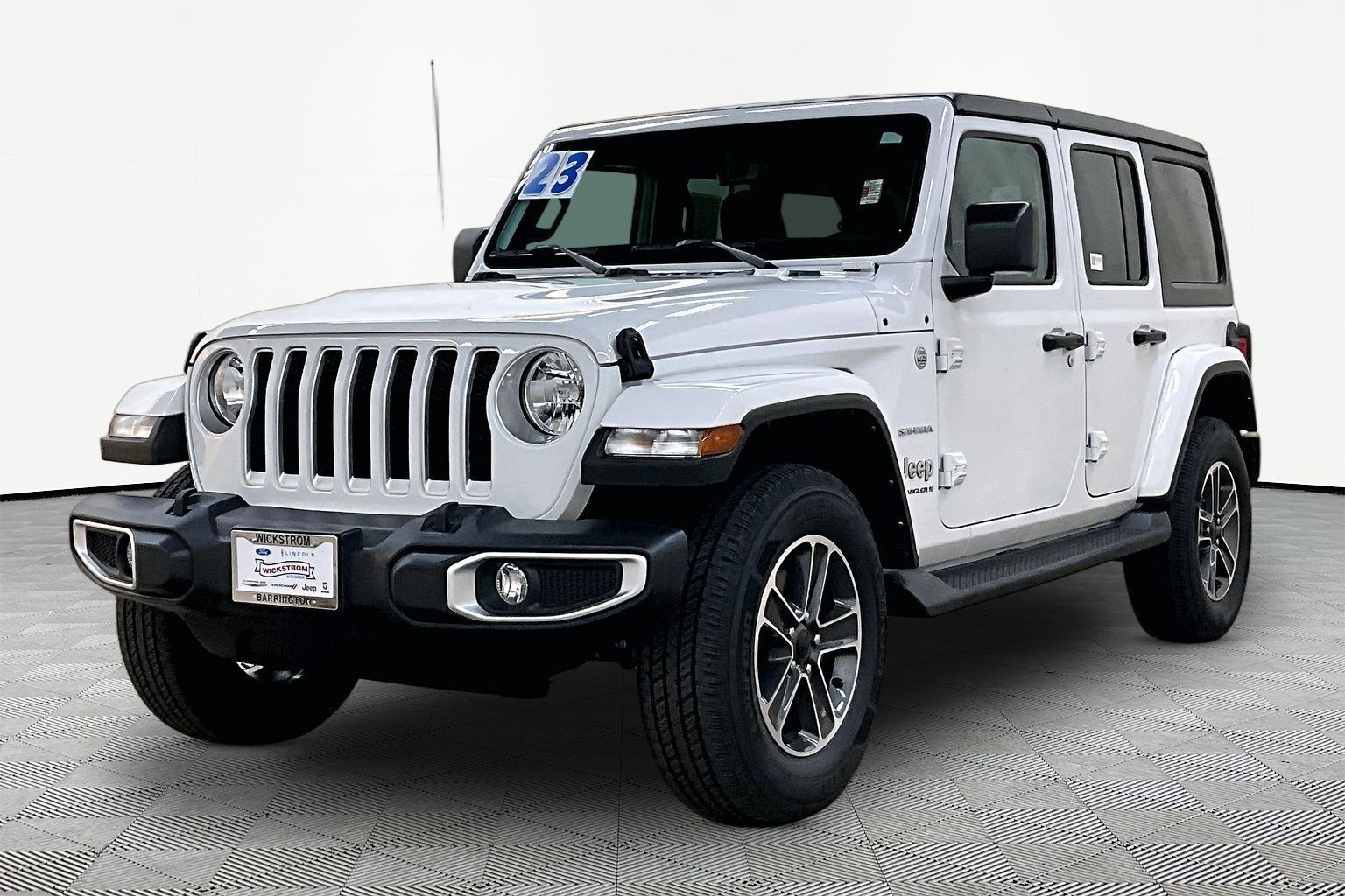 2023 Jeep Wrangler 4-Door Sahara