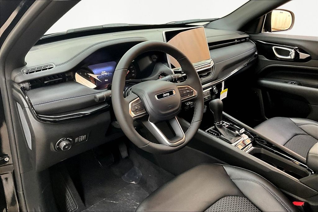 2026 Jeep Compass Latitude Altitude - Photo 9
