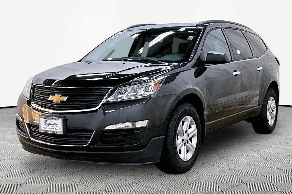 Used 2016 Chevrolet Traverse LS SUV