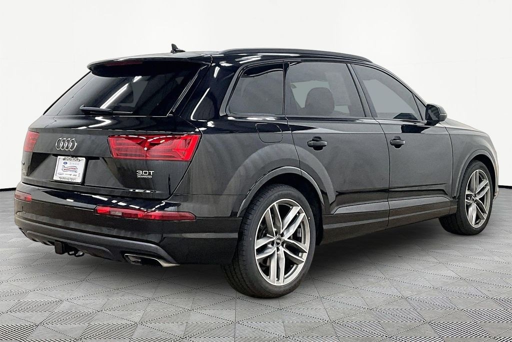 Used 2017 Audi Q7 3.0T Premium SUV