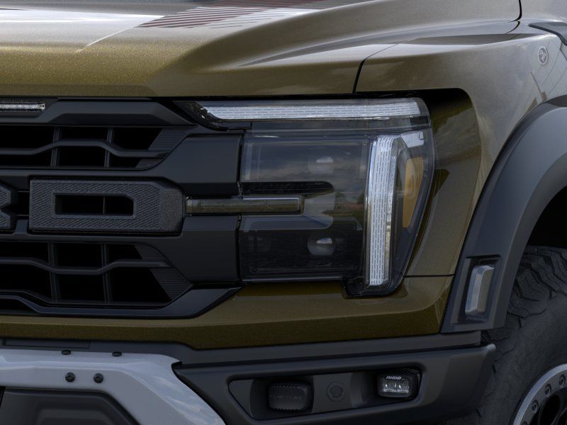 2026 Ford F-150 Raptor - Photo 18
