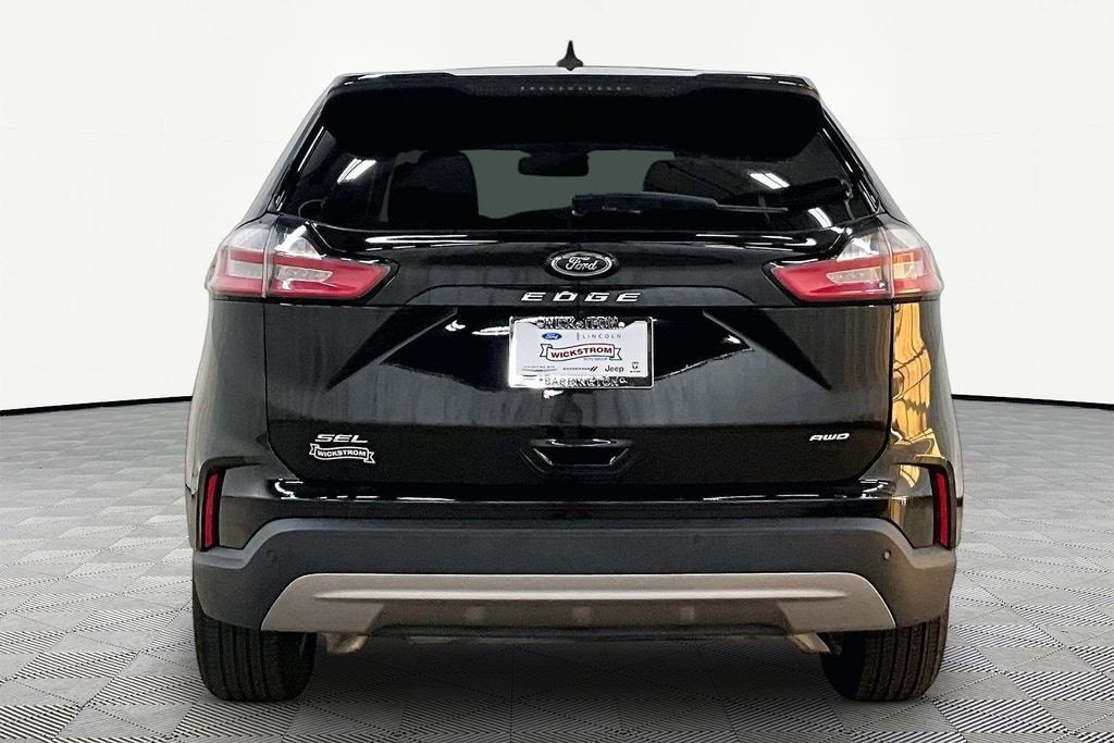 Used 2024 Ford Edge SEL SUV