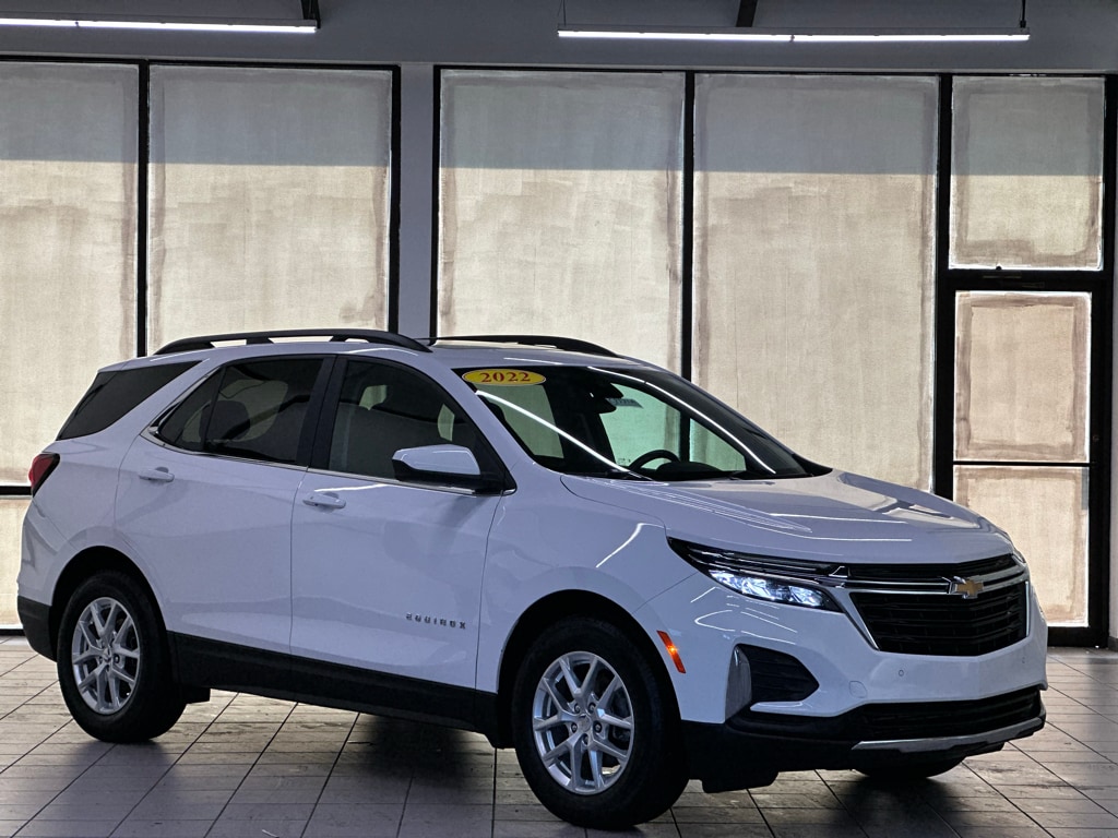 Used 2022 Chevrolet Equinox LT SUV