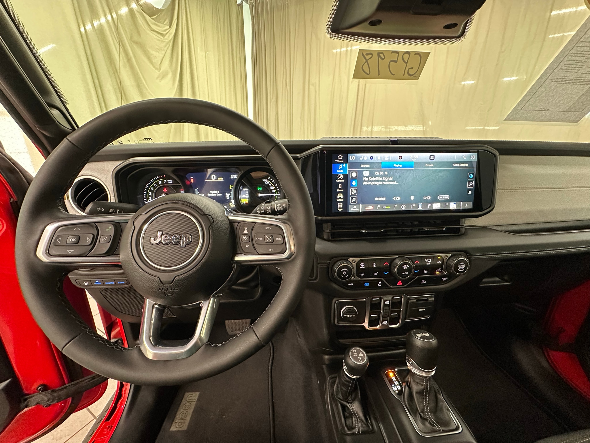 2025 Jeep Wrangler 4xe Sahara 4XE - Photo 27