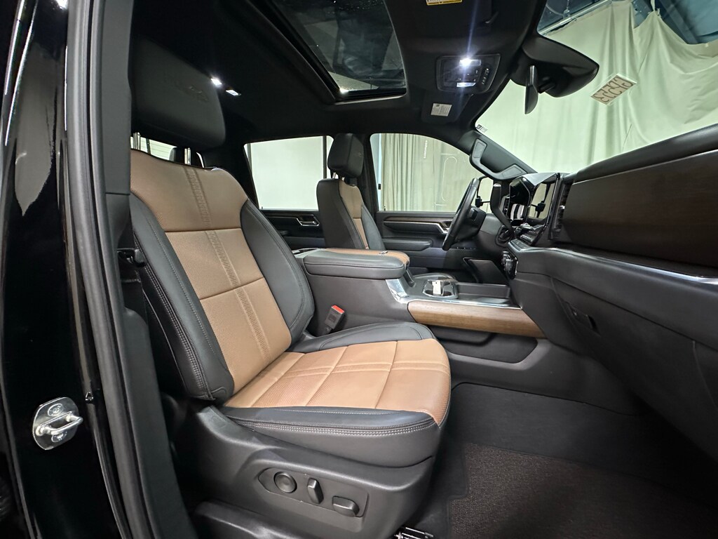 2024 Chevrolet Silverado 2500HD High Country - Photo 16