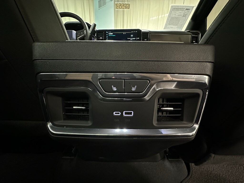 2024 Chevrolet Silverado 2500HD High Country - Photo 20