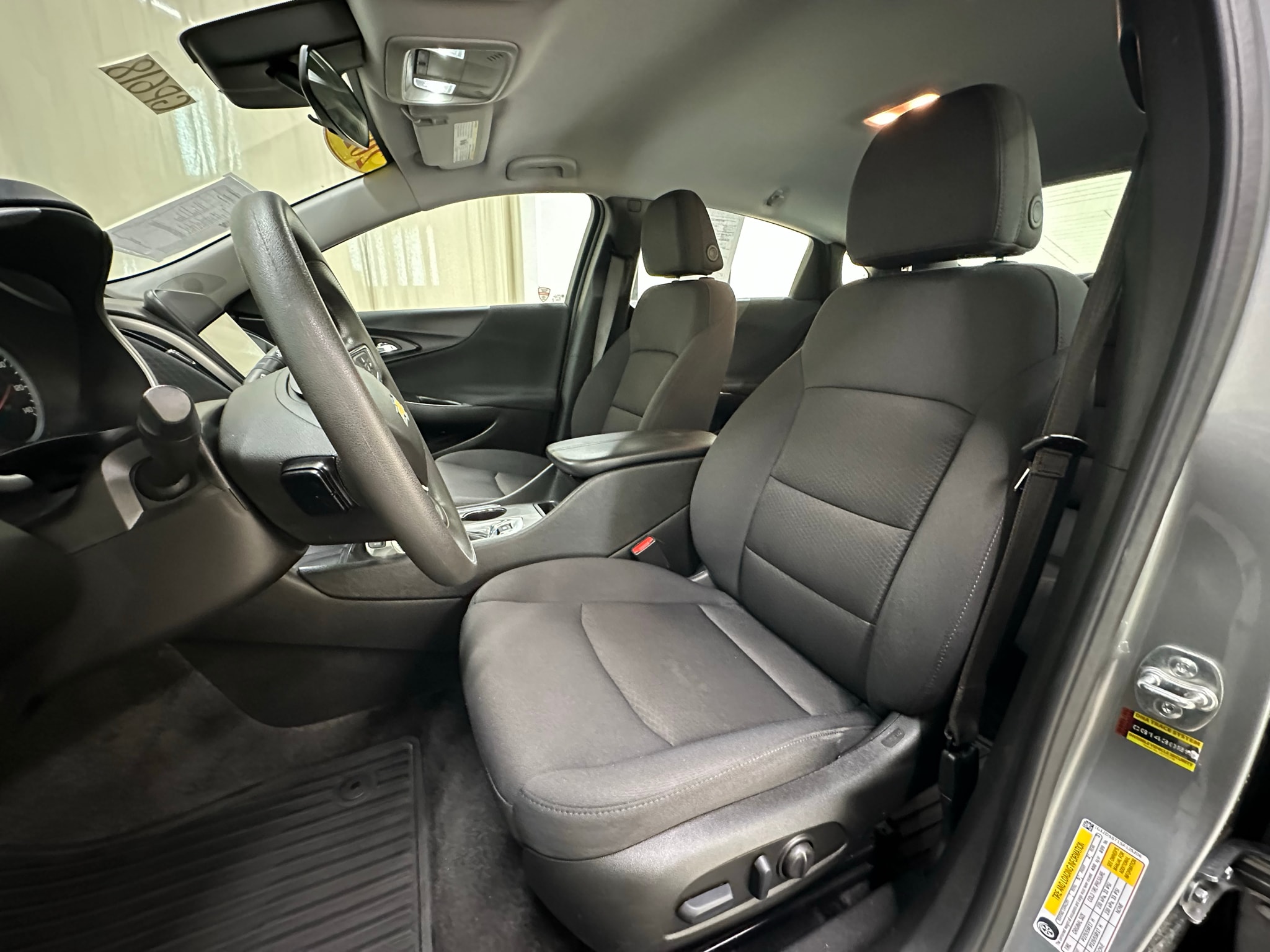 2025 Chevrolet Malibu 1LT - Photo 21