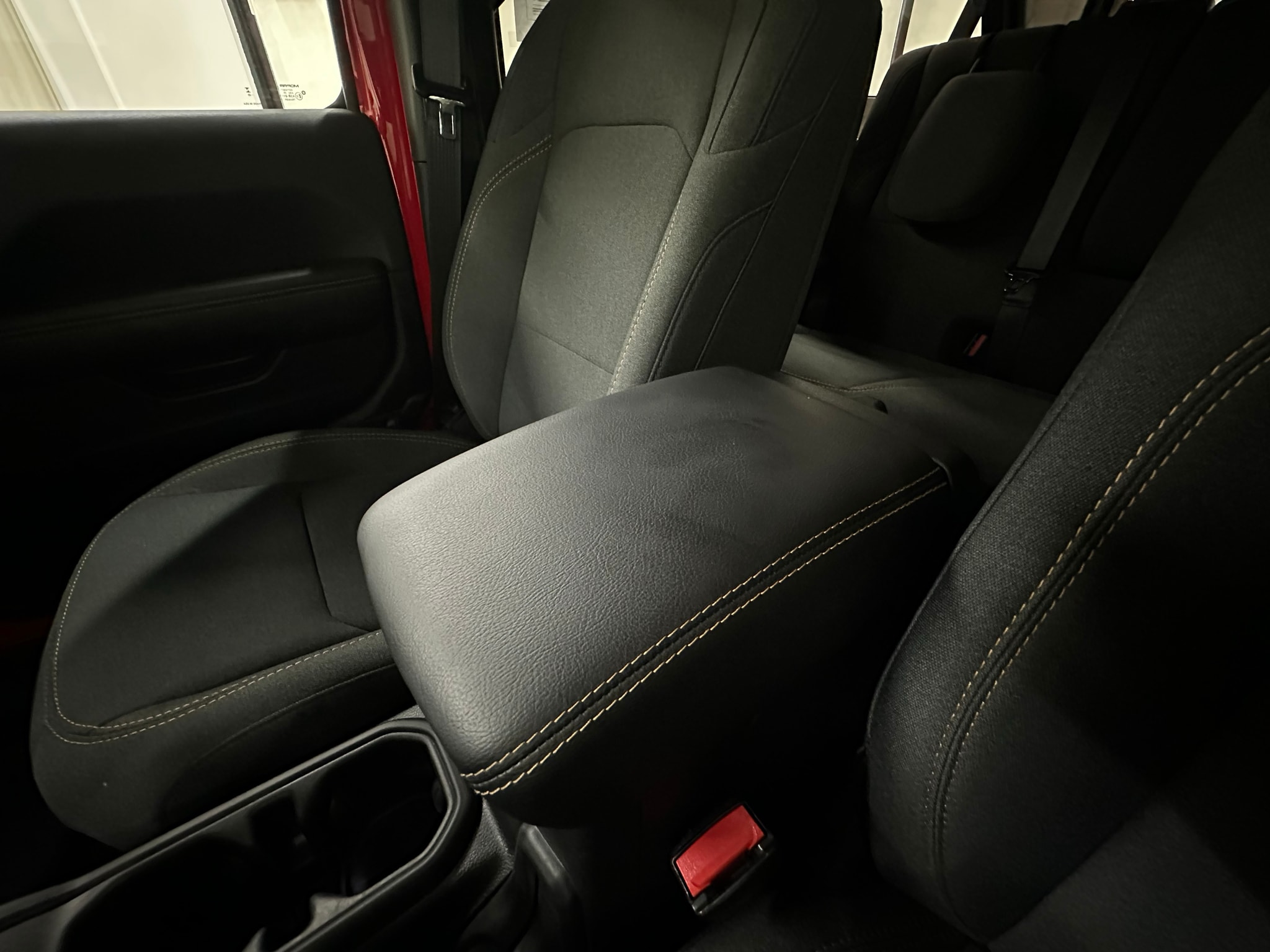 2025 Jeep Wrangler 4xe Sahara 4XE - Photo 35