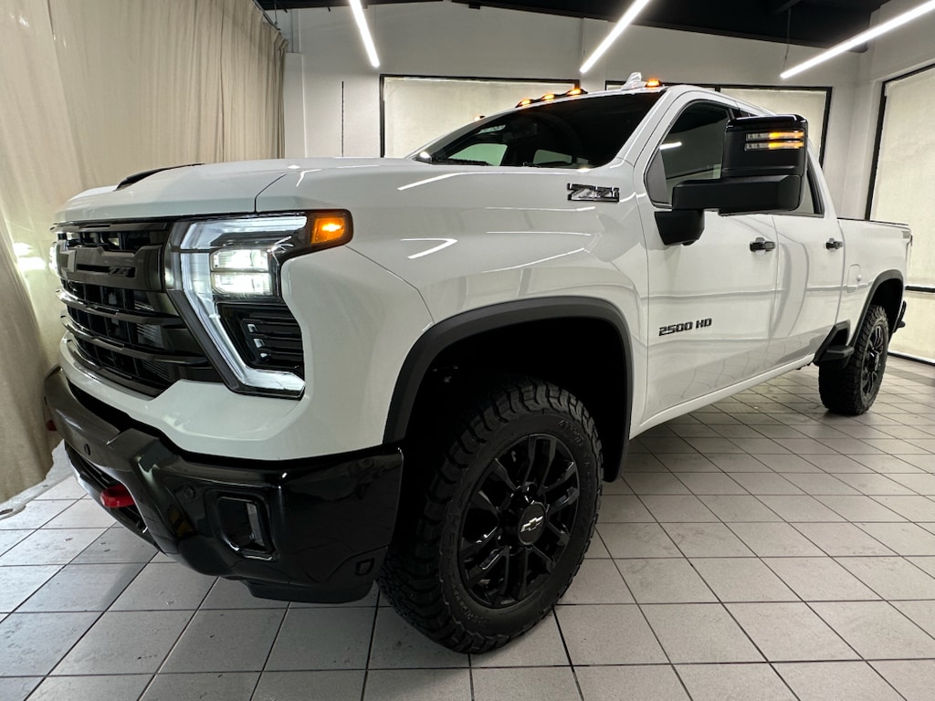 2026 Chevrolet Silverado 2500 HD LTZ - Photo 13