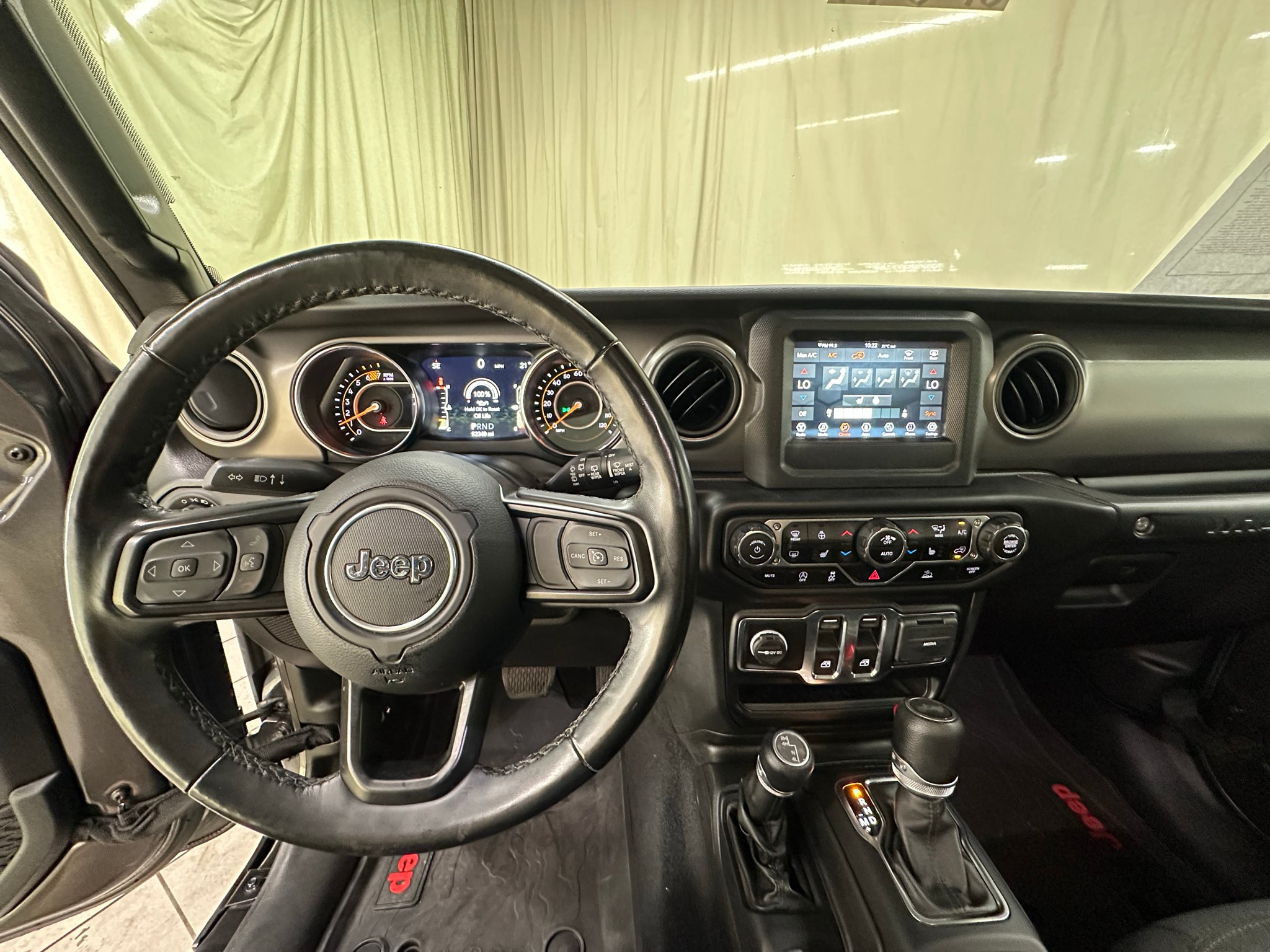 Photo 25