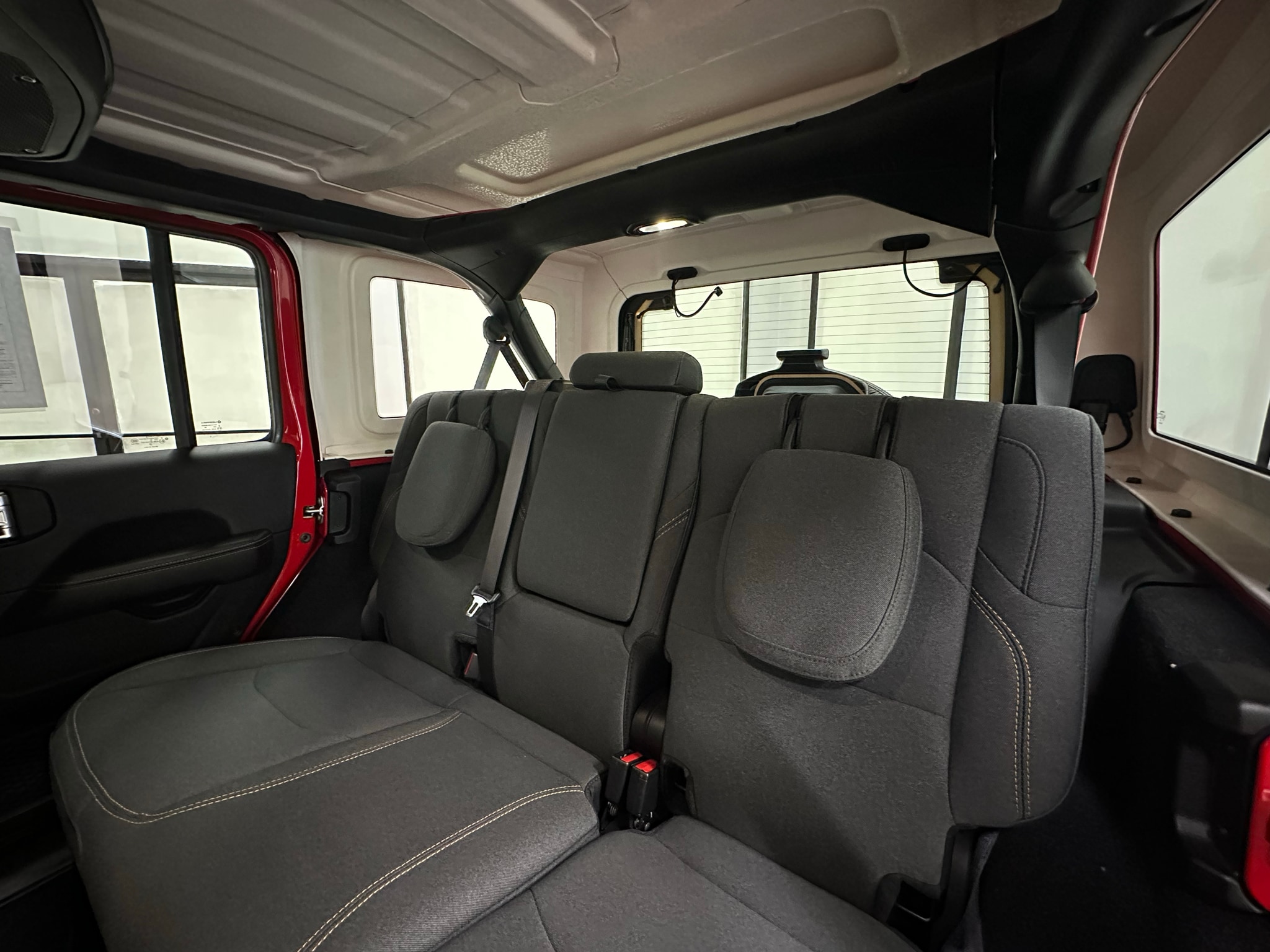 2025 Jeep Wrangler 4xe Sahara 4XE - Photo 13