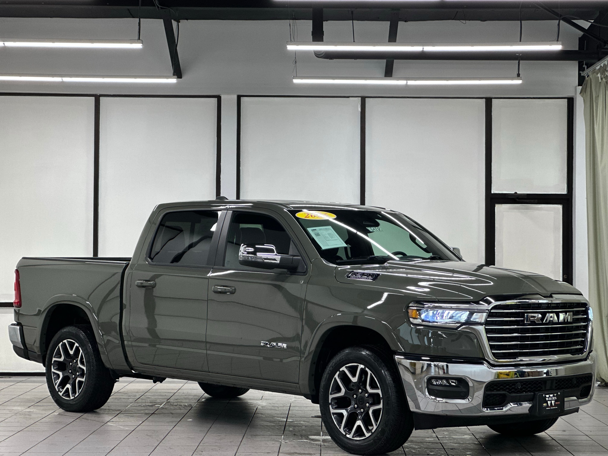 2026 RAM 1500 Pickup Laramie