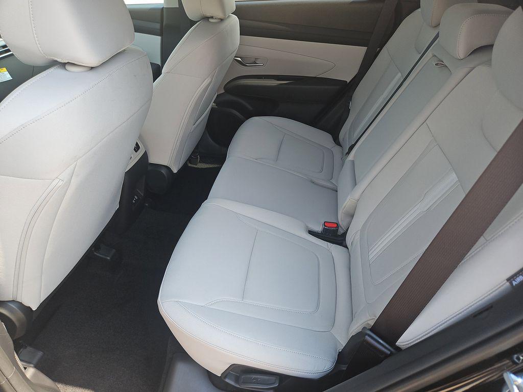 2026 Hyundai Tucson SEL - Photo 13