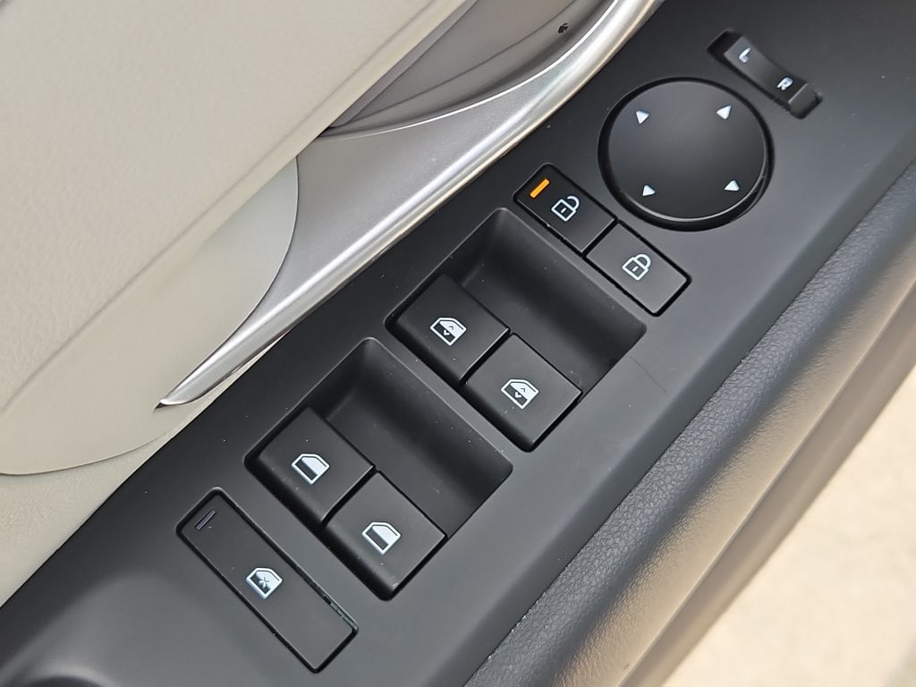 2025 Hyundai Tucson SEL - Photo 17