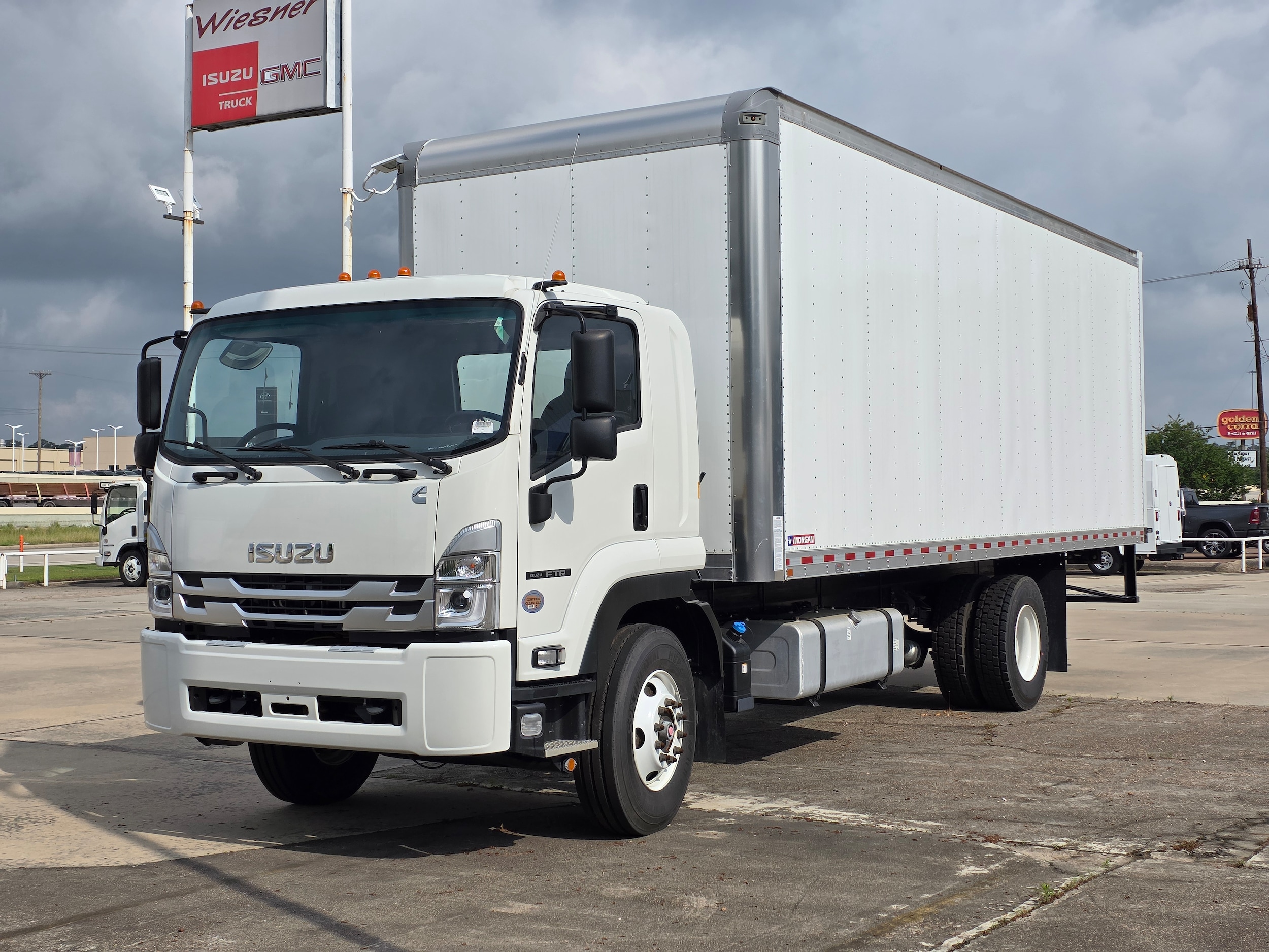 2025 Isuzu FTR