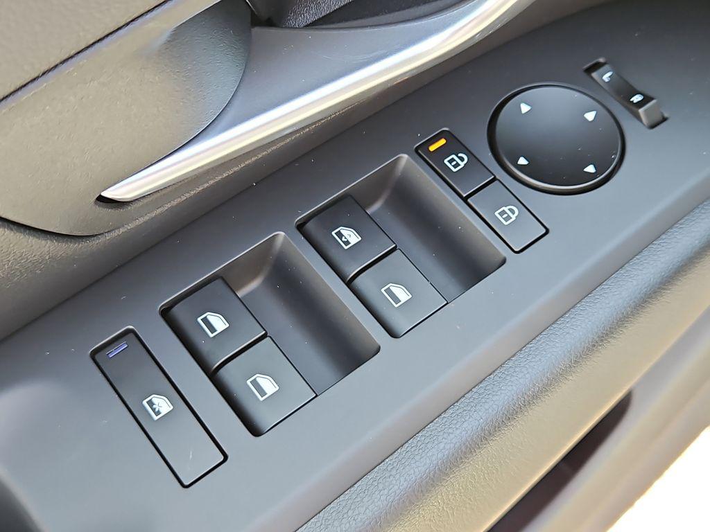 2026 Hyundai Santa Cruz SE - Photo 13