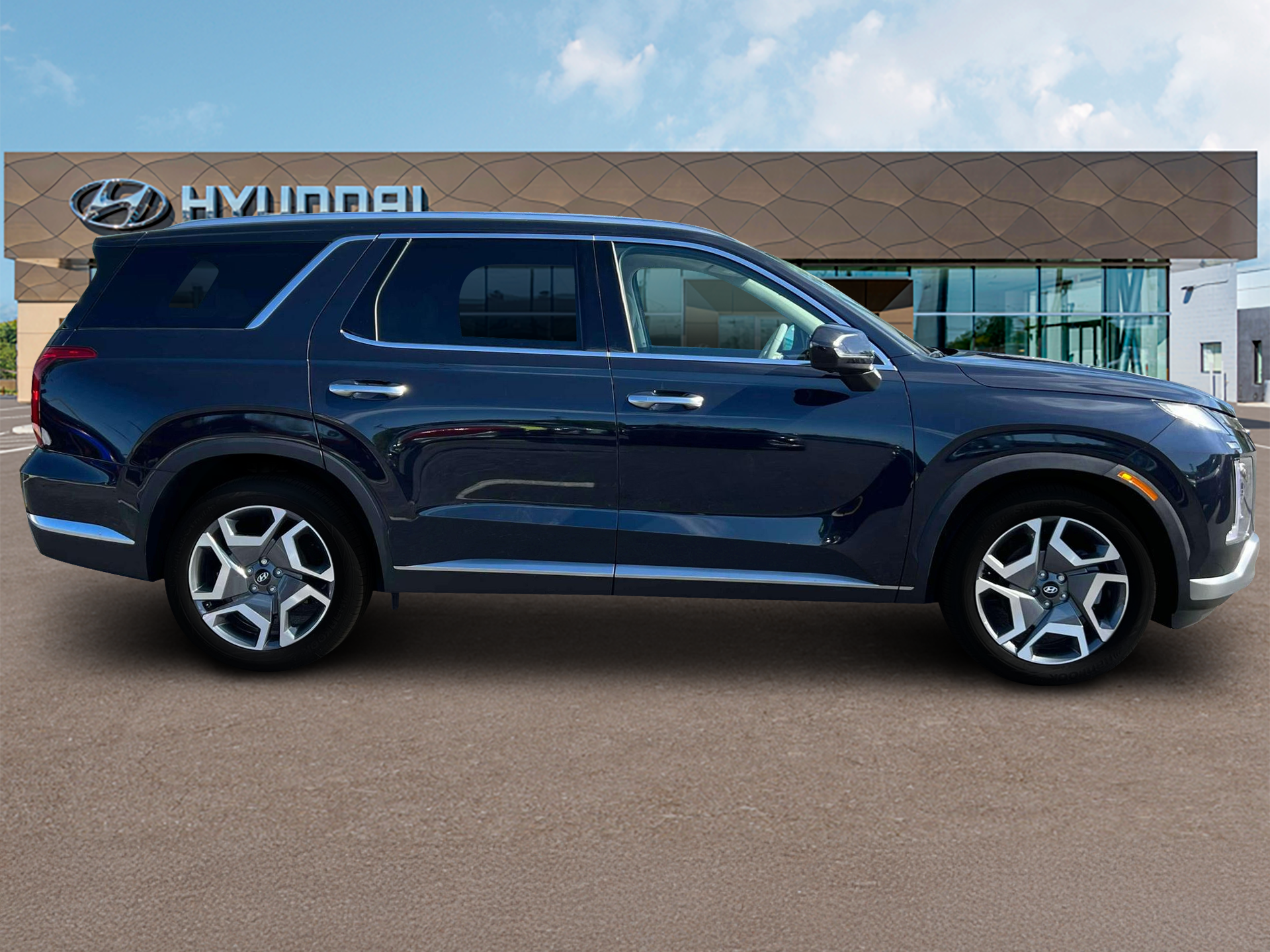 2024 Hyundai Palisade Limited - Photo 9