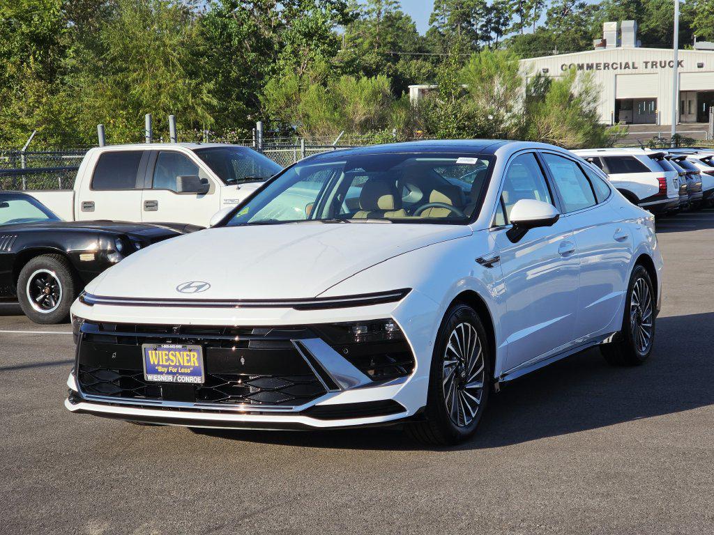 2026 Hyundai Sonata Hybrid Sedan 