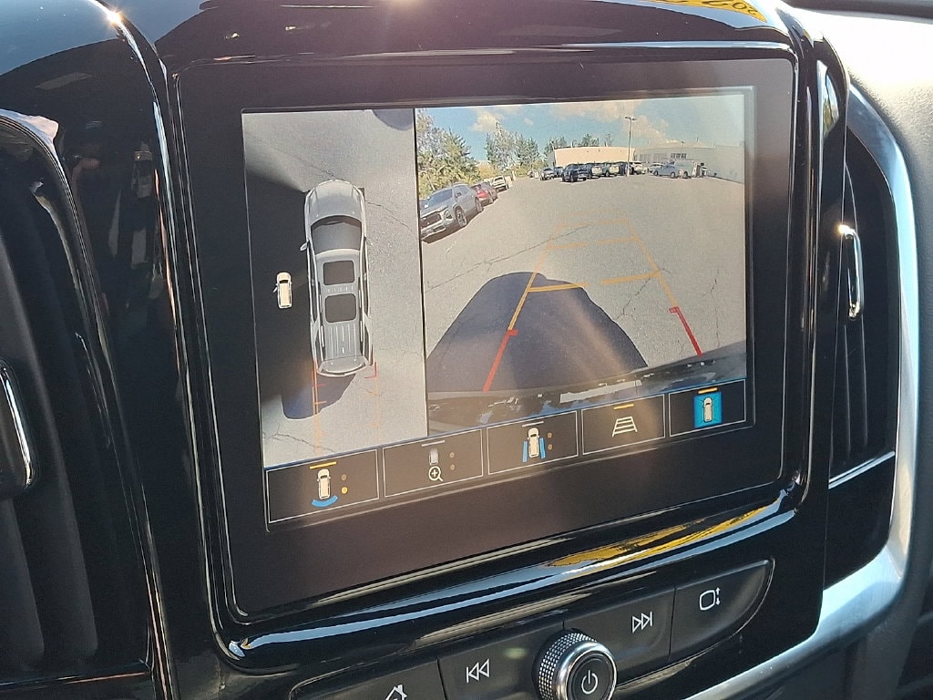 2023 Chevrolet Traverse 3LT - Photo 17
