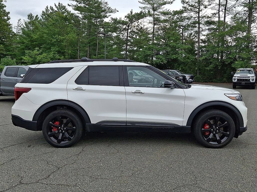 2024 Ford Explorer ST - Photo 7