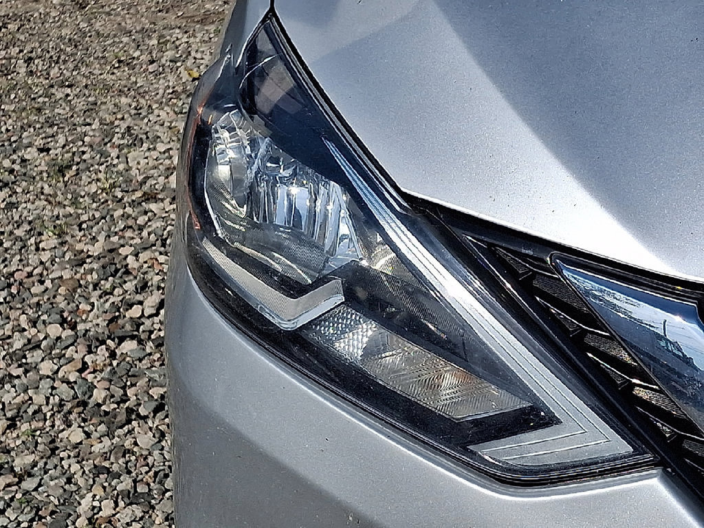 2017 Nissan Sentra S - Photo 34