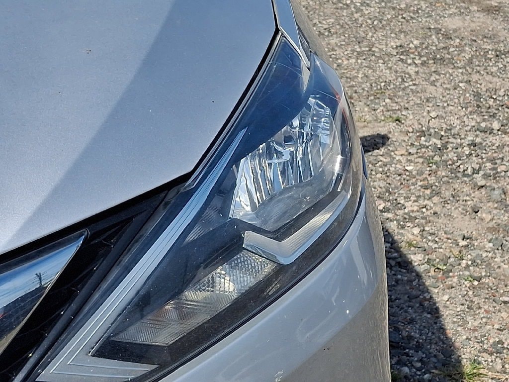 2017 Nissan Sentra S - Photo 36