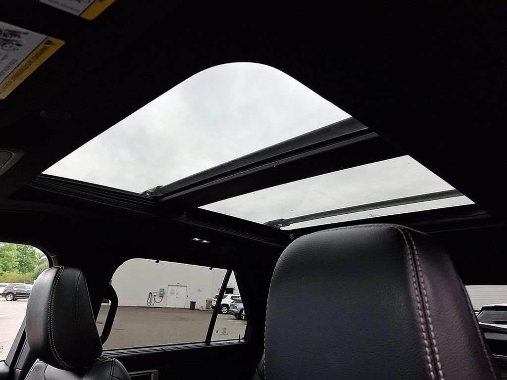 2024 Ford Explorer ST - Photo 14