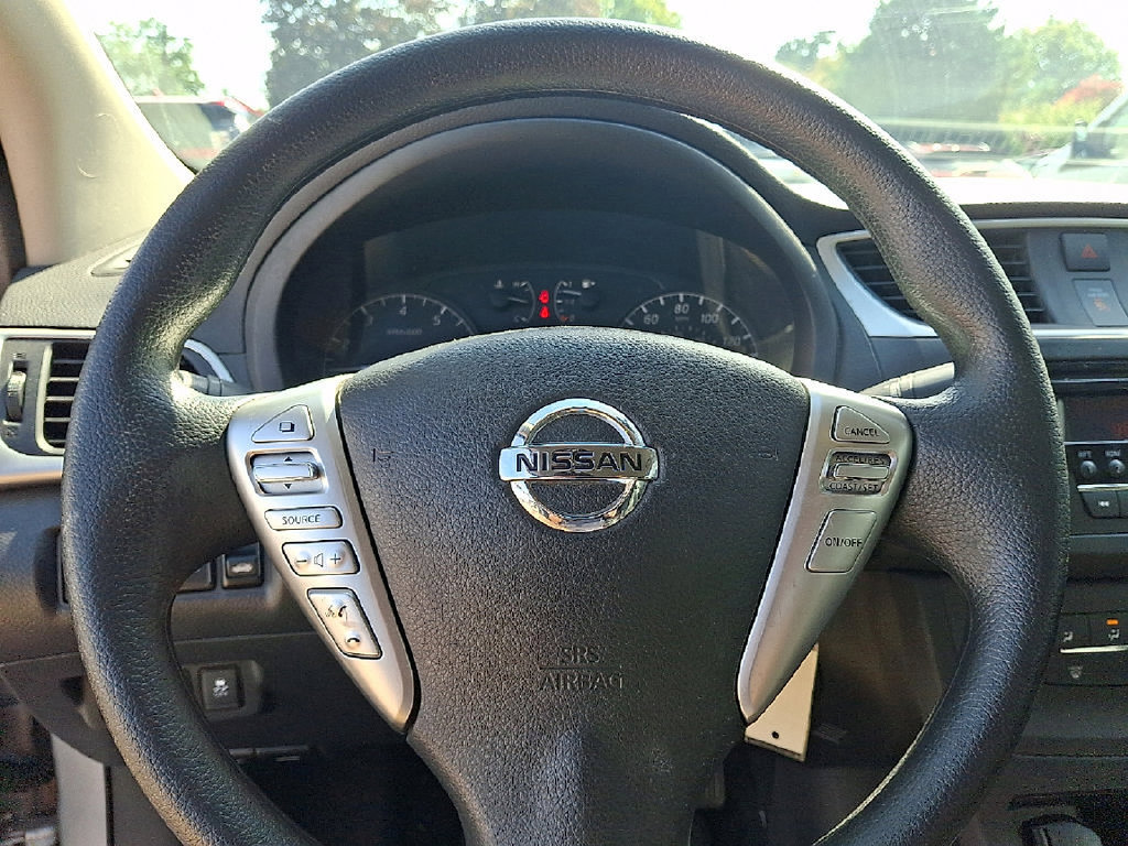 2017 Nissan Sentra S - Photo 16