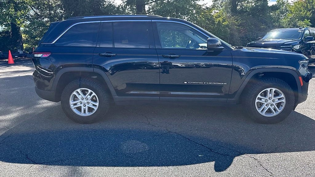 2023 Jeep Grand Cherokee Laredo - Photo 6