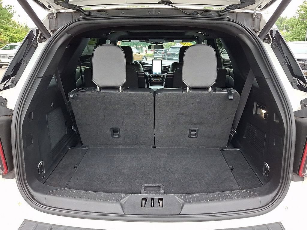 2024 Ford Explorer ST - Photo 29