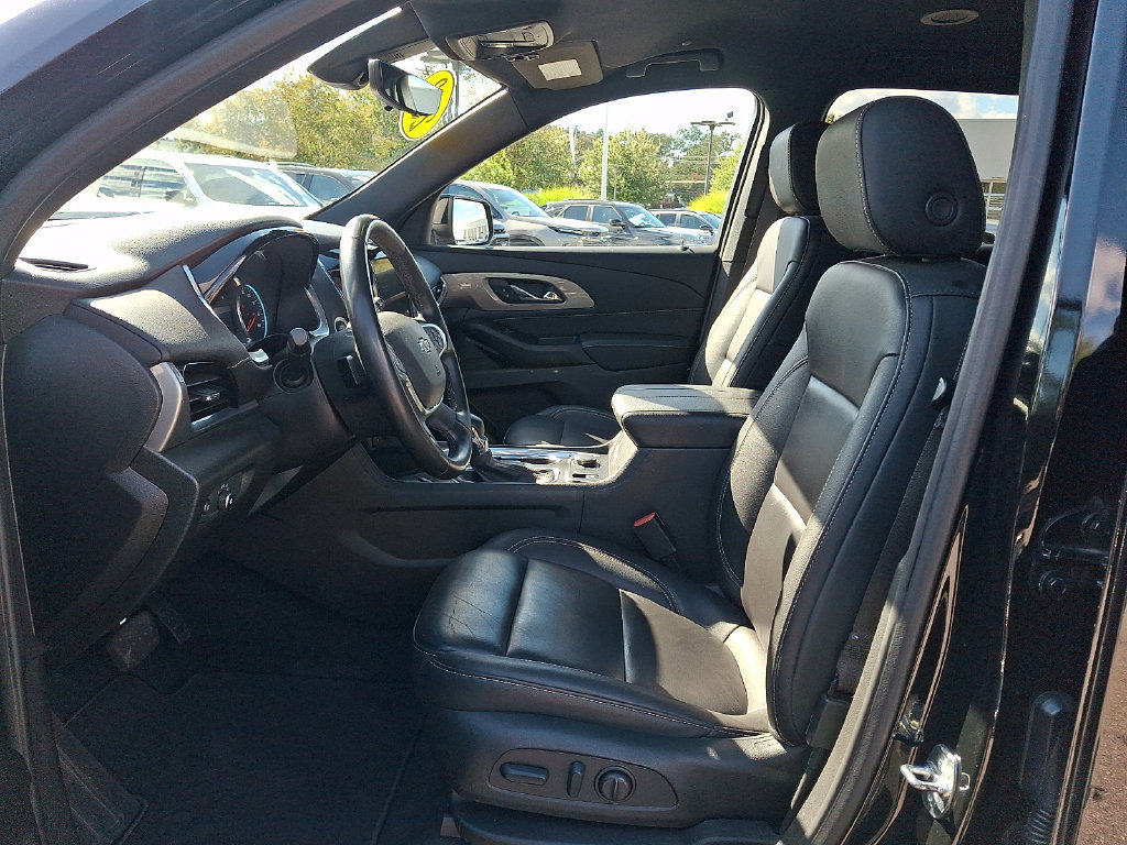 2023 Chevrolet Traverse 3LT - Photo 13