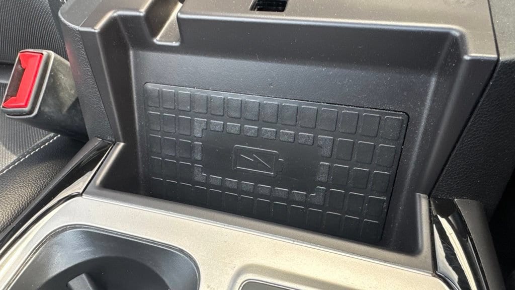 2024 Ford Explorer ST - Photo 33