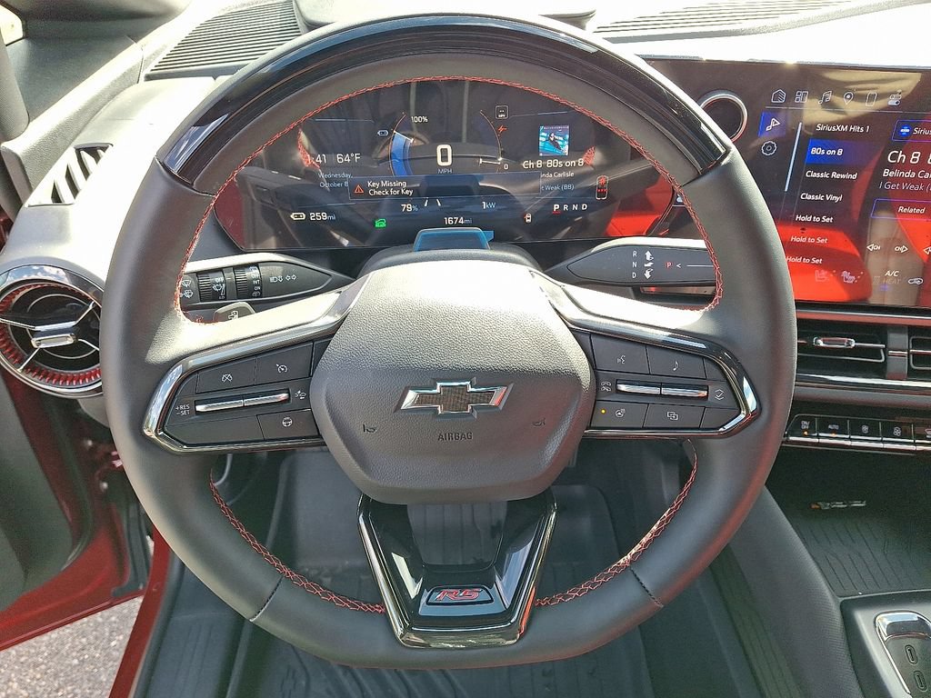 2025 Chevrolet Equinox EV RS - Photo 19