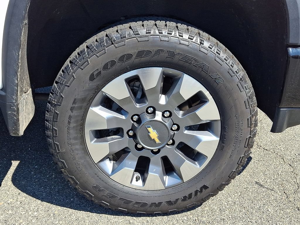 2022 Chevrolet Silverado 2500HD Custom - Photo 9