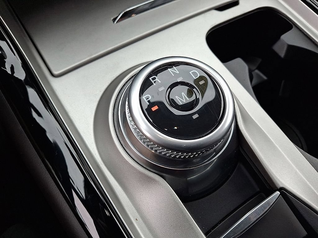 2024 Ford Explorer ST - Photo 15