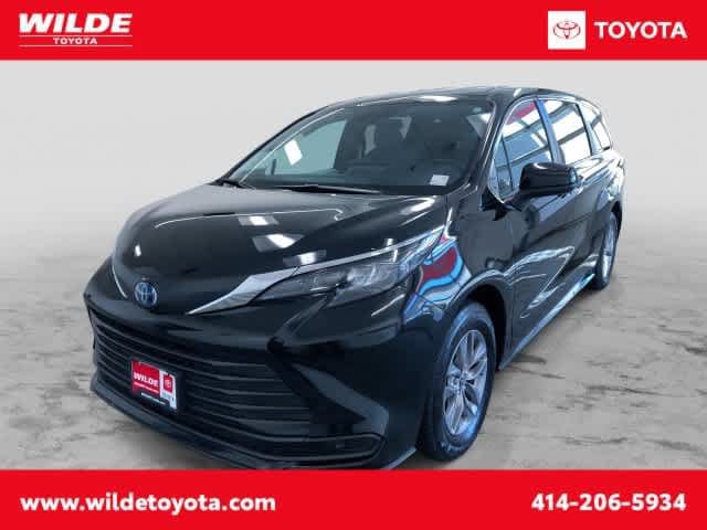 2025 Toyota Sienna