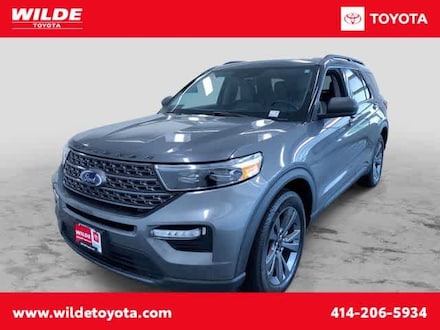 Shop 2021 Ford Explorer XLT Sport Utility For Sale Milwaukee, Wisconsin