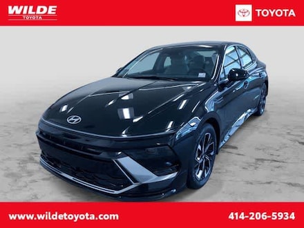 Shop 2025 Hyundai Sonata SEL Car For Sale Milwaukee, Wisconsin