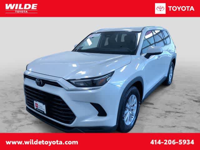 Shop 2025 Toyota Grand Highlander XLE Sport Utility For Sale Milwaukee, Wisconsin