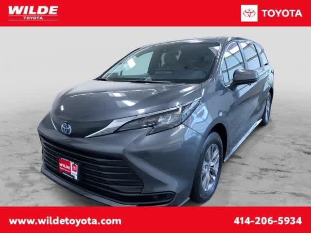 2025 Toyota Sienna