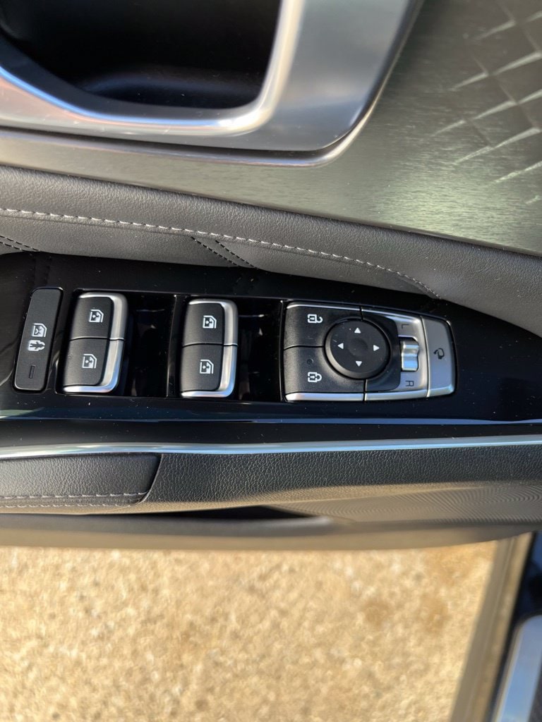 2022 Kia Sorento SX PHEV - Photo 11