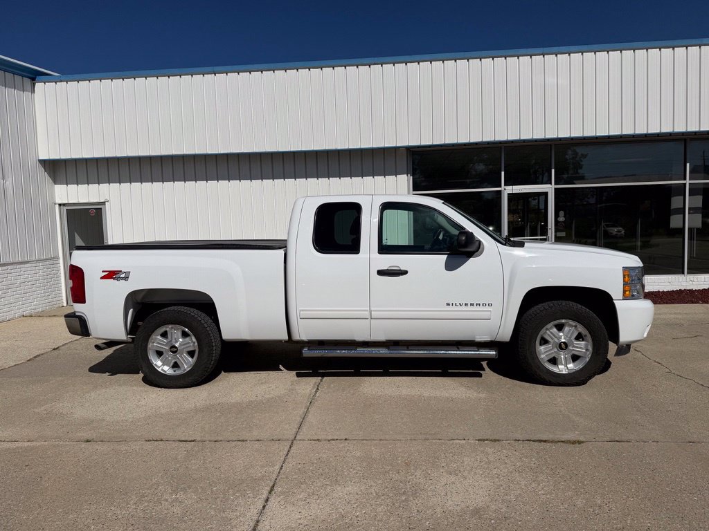 Used 2010 Chevrolet Silverado 1500 LT Truck