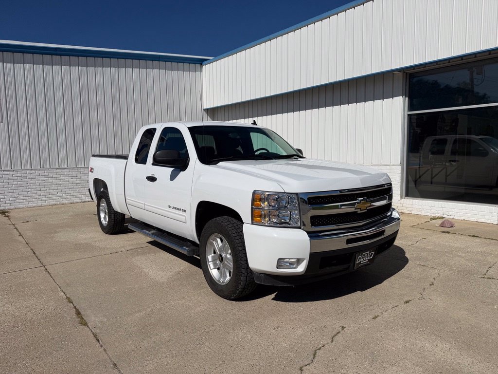 Used 2010 Chevrolet Silverado 1500 LT Truck
