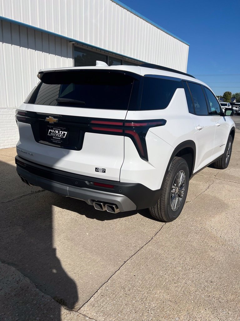 2025 Chevrolet Traverse LT - Photo 6
