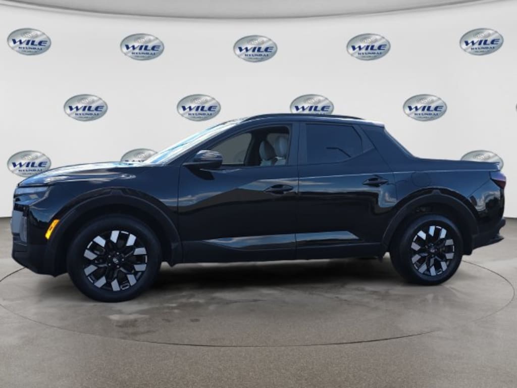 Used 2025 Hyundai Santa Cruz SEL Truck