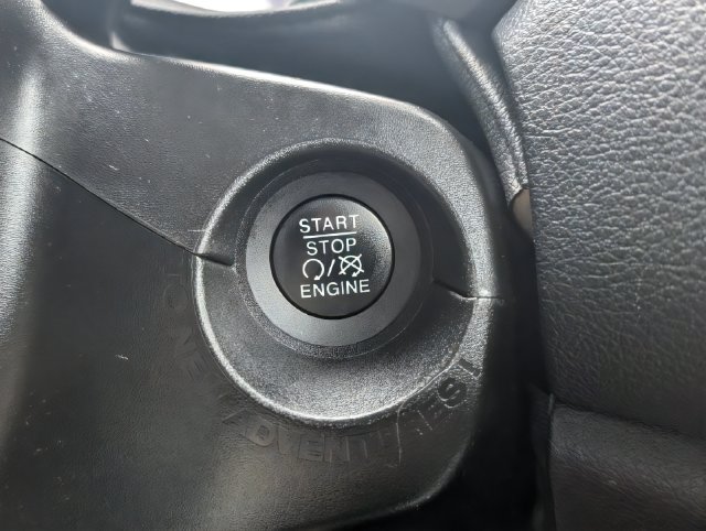 2022 Jeep Renegade Latitude - Photo 25