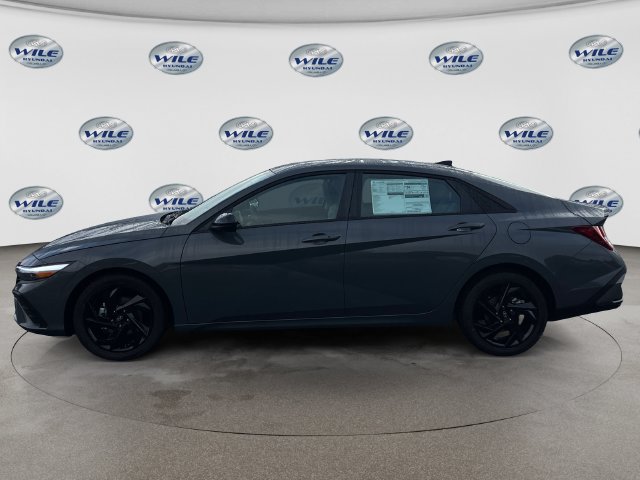 New 2026 Hyundai Elantra SEL Sport Sedan
